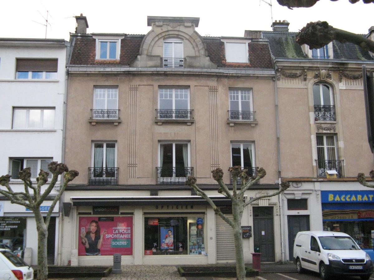 Appartement "Les Goumis" Baccarat Bagian luar foto